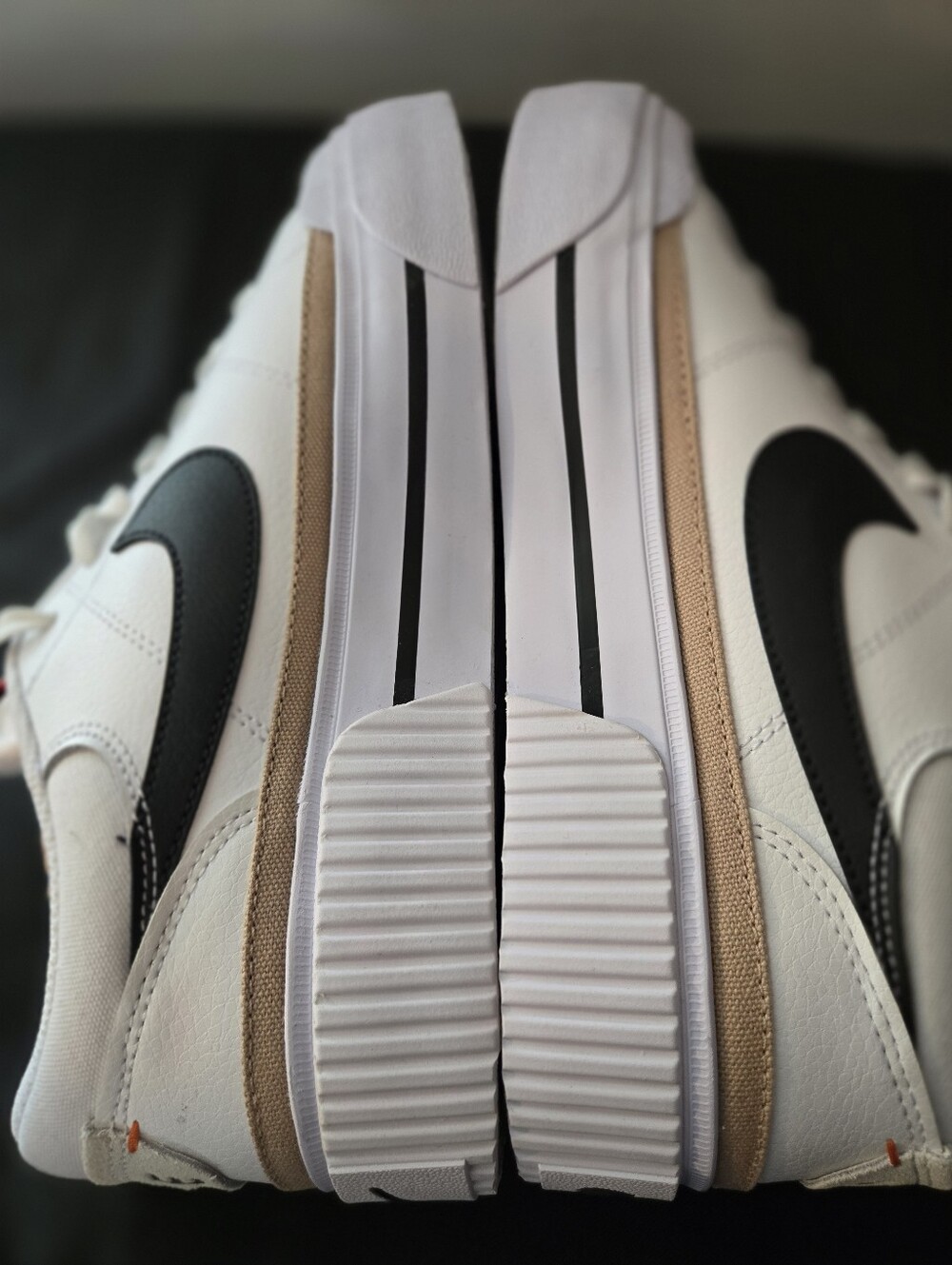 Nike Court Legacy Lift Women’s Size 9.5 White Black DM7590-100 - Picture 4 of 10